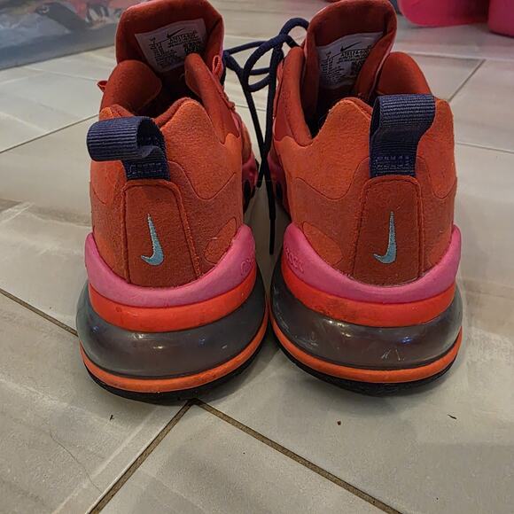 Nike Air Max 270 React Shoes Womens Size 7 AT6174-600 Running Athletic Sneakers - Picture 6 of 16